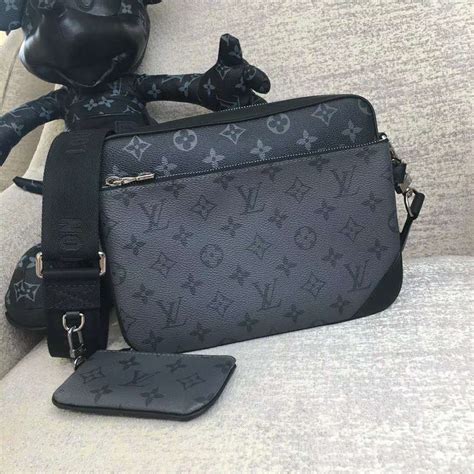 louis vuitton pouch men